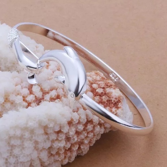 🌺Sterling Silver Dolphin Bangle Bracelet 925 - Picture 4 of 5